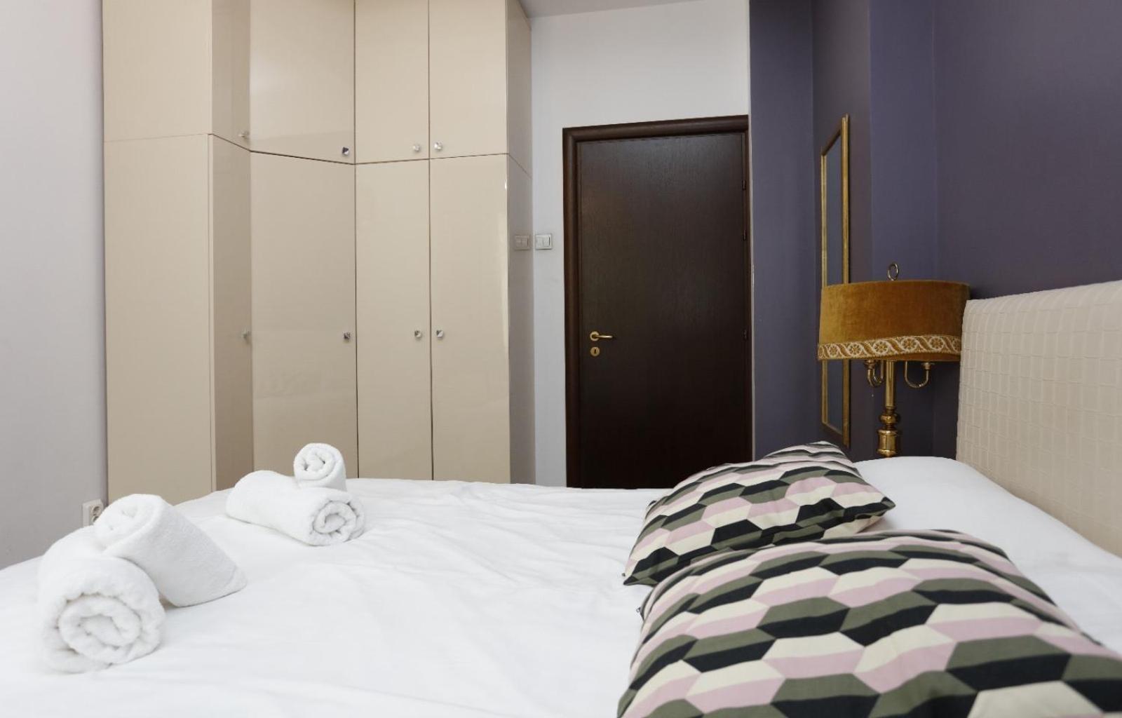 Vibrant Victoriei Apartment 부쿠레슈티 외부 사진